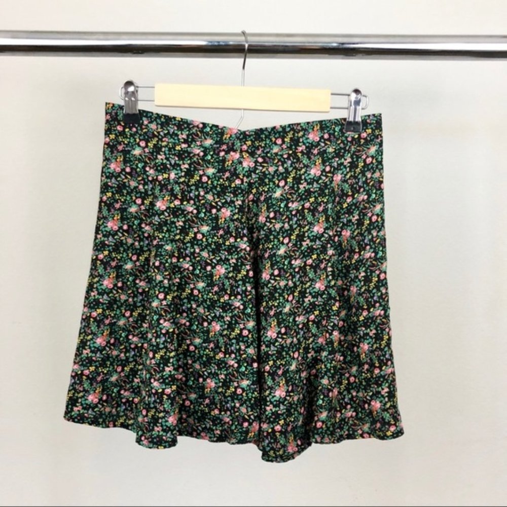 NWOT Honey Punch Floral Print Mini Skirt